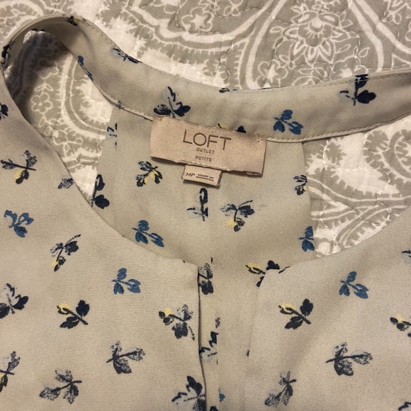 Loft outlet top - Picture 4 of 4
